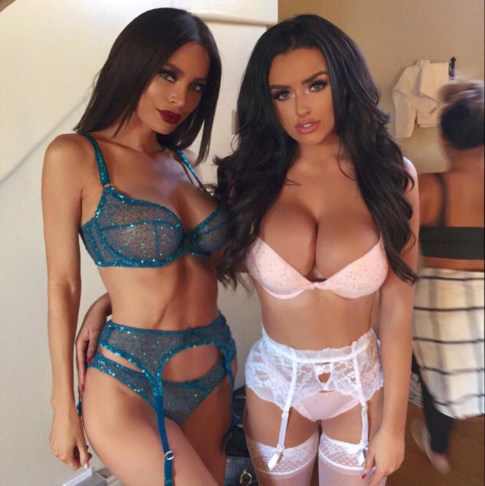 abigail-ratchford-with-friends-6