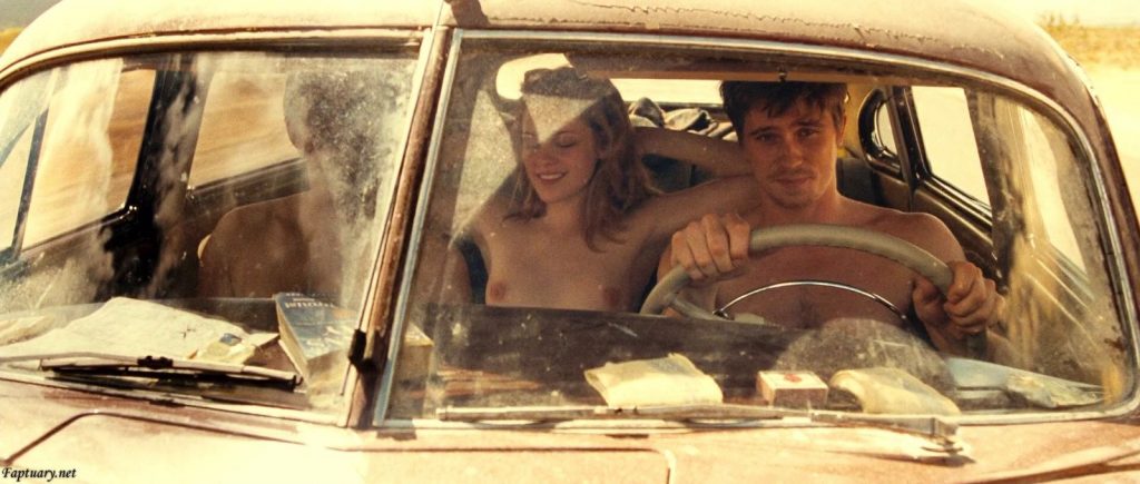 Подборка секса и голых сисек в машине из иностранных фильмов