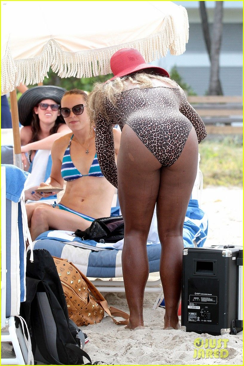 Miami, FL - Serena Williams shows off her wild curves at the beach wearing a leopard print one-piece bathing suit and posed for pictures with her fellow tennis player friend, Caroline Wozniacki in Miami. The pair took advantage of their time off and enjoyed a fun and relaxing day at the beach with some friends after losing in the first week of the French Open. AKM-GSI May 31, 2014 To License These Photos, Please Contact : Steve Ginsburg (310) 505-8447 (323) 423-9397 steve@akmgsi.com sales@akmgsi.com or Maria Buda (917) 242-1505 mbuda@akmgsi.com ginsburgspalyinc@gmail.com