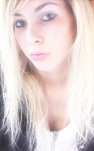 Young Selfshot Amateur - VoyeurPapa