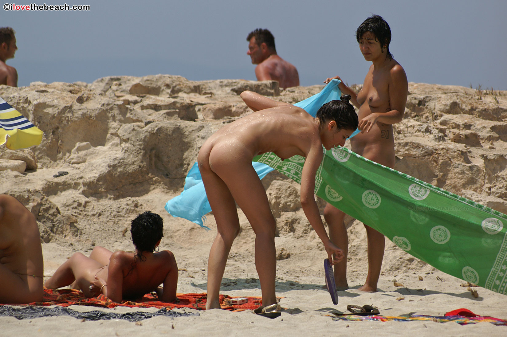 beach-nude-pics-2