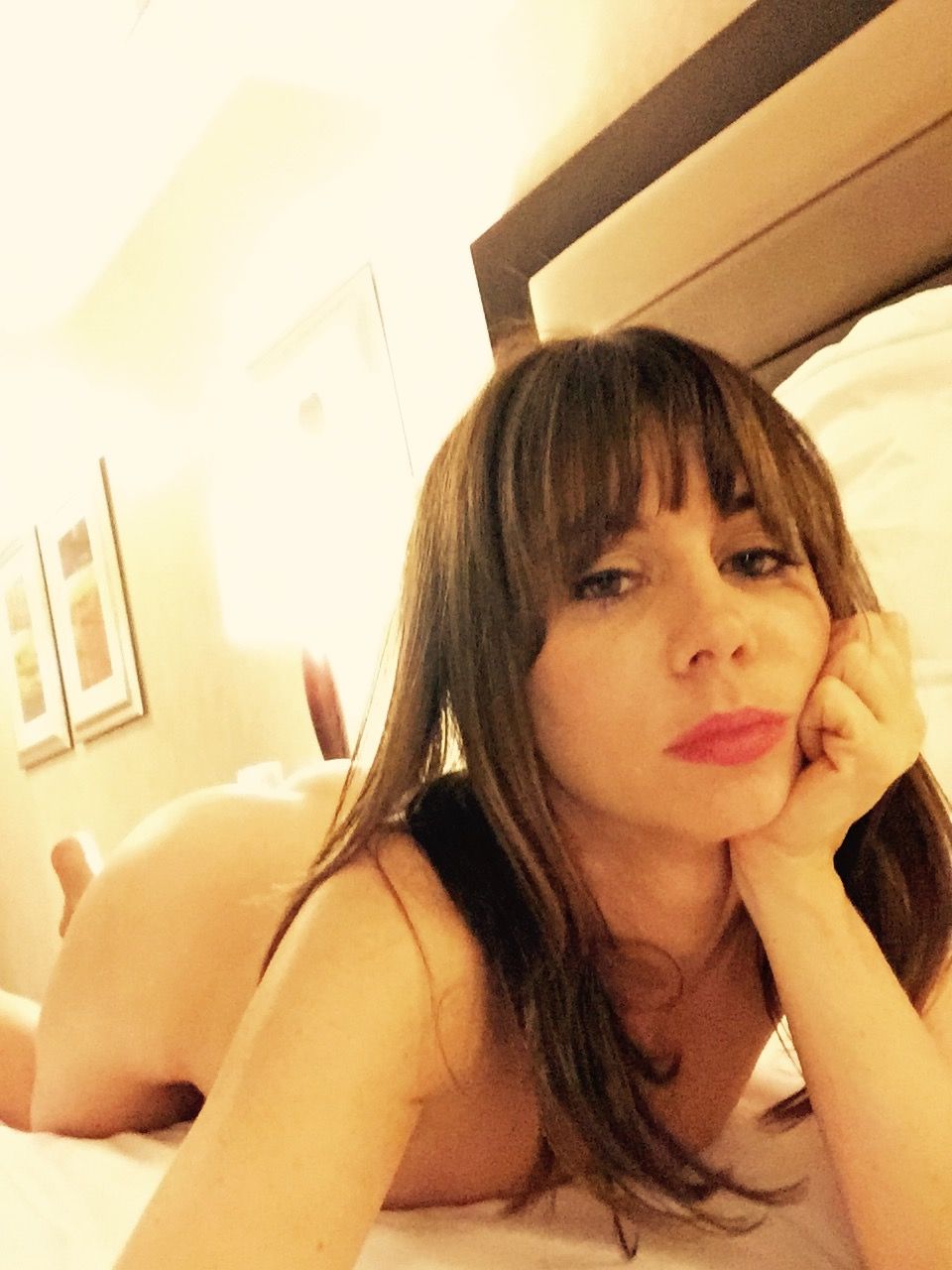 Check It Out Leaked Photos Of Natasha Leggero VoyeurPapa