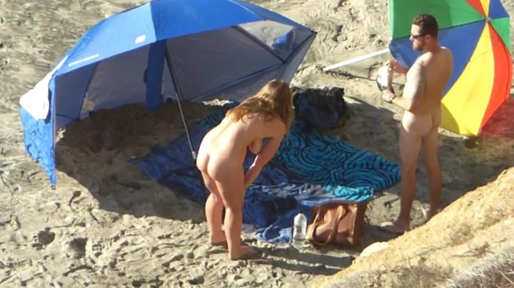 I LOVE THE BEACH NUDISM