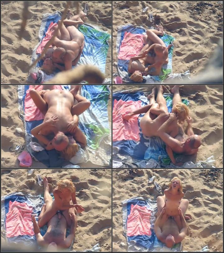 Spying sex on the nudist beach