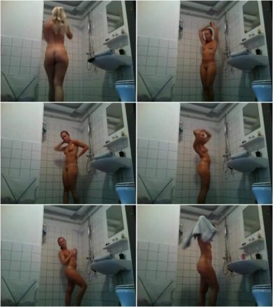 Spying on busty naked girl in the bathroom spy8875993