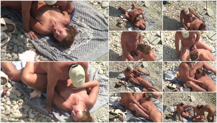Nude couple is horny on the beach