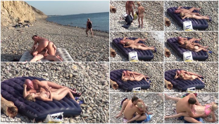 Sex on a rocky beach got spied