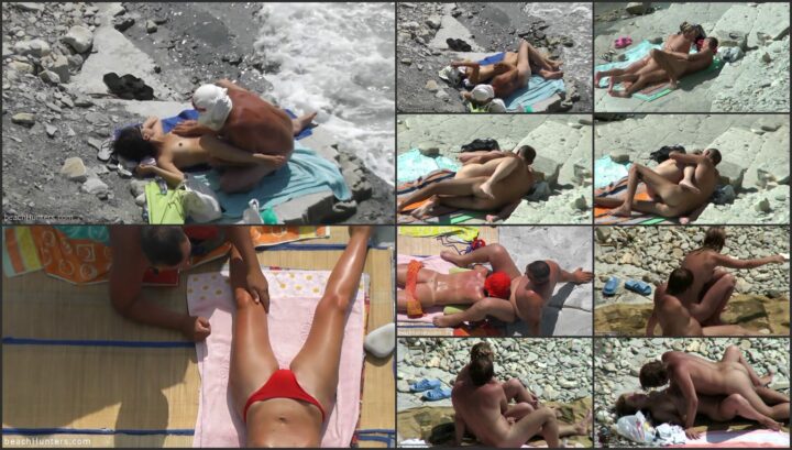 Hot couple fucking at the beach