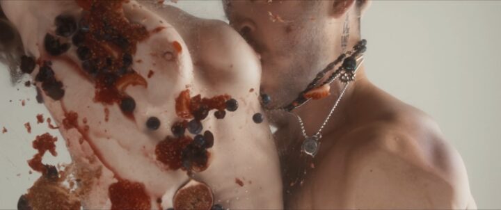 Svetlana Ivanova, Viktoriya Isakova, Tatyana Struzhenkova, Evgeniya Kuznetsova, etc – Tsiniki s01e01-02 (2025) HD 1080p