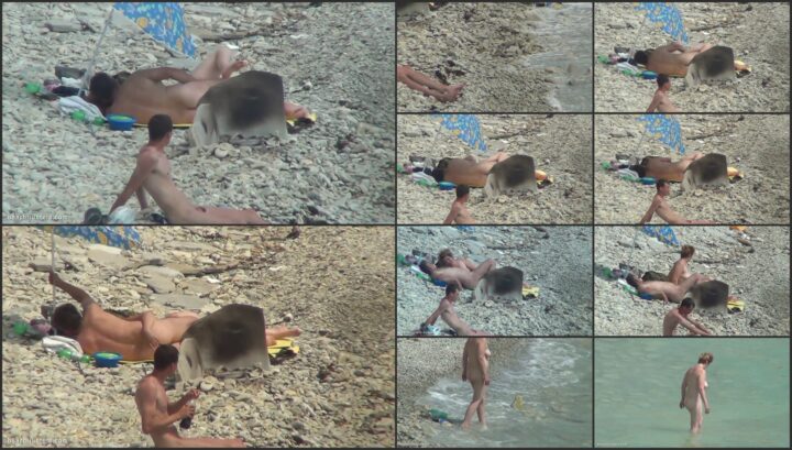 They got horny while on the beach