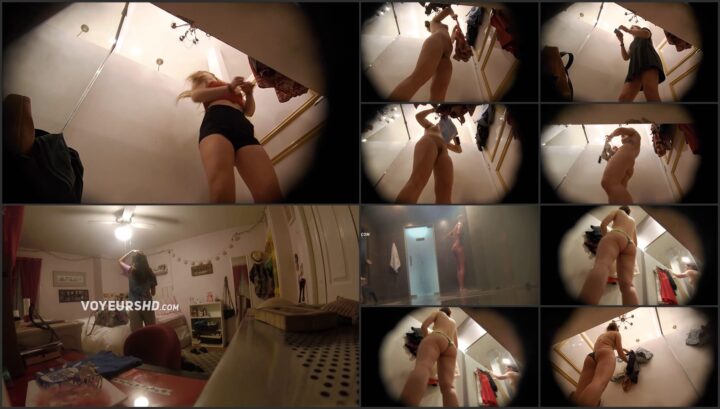 Perfect babe spied in the shop 257