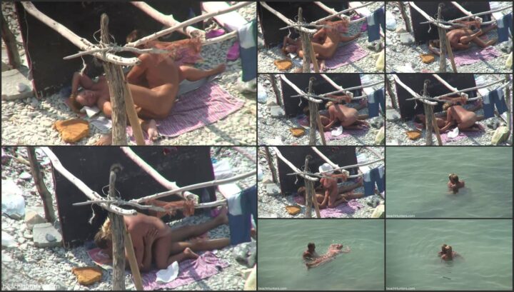 Big butt fucked under an umbrella