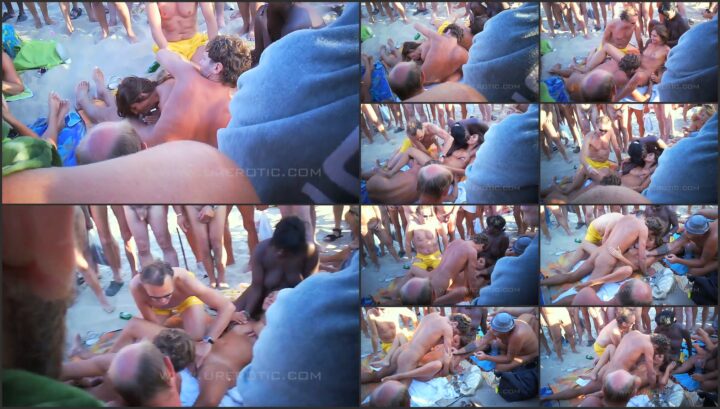 Great sex caught by a voyeur