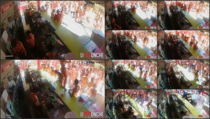 Sex in swingers club 32