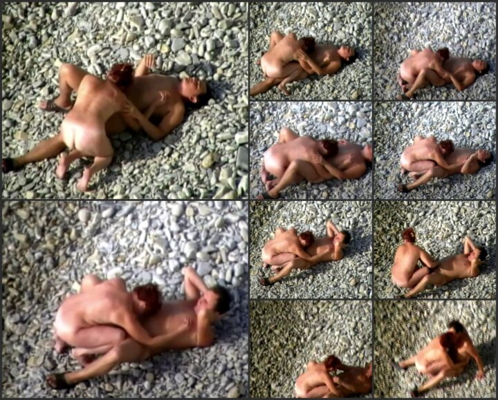 Voyeur caught a beach blowjob