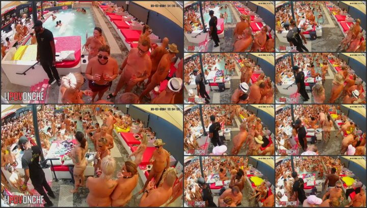 Sex in swingers club 78