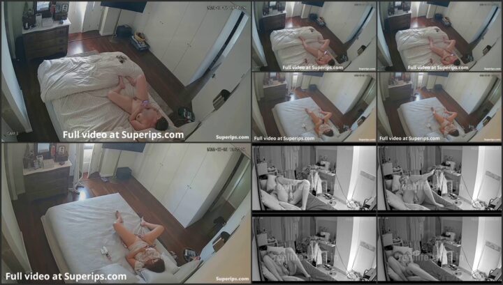 CCTV camera caught her fingering 78