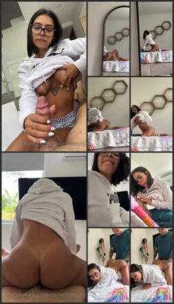Fit girl knows how to ride her boyfriend