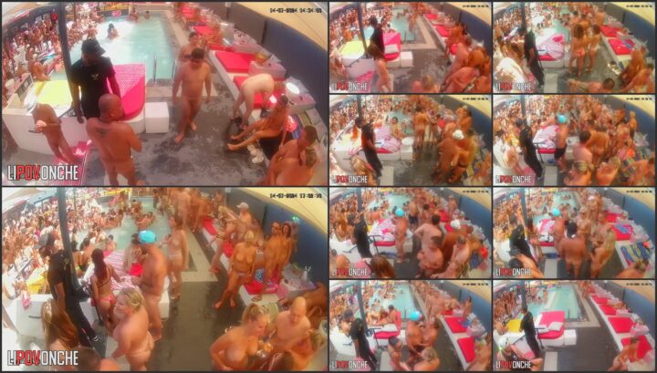 Sex in swingers club 116