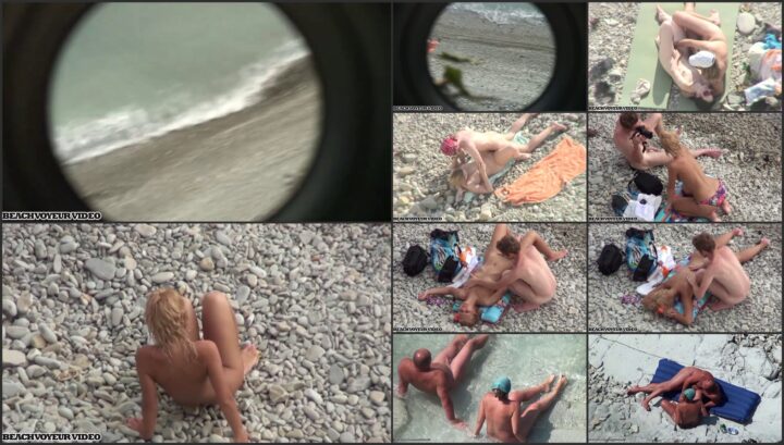 Playful sex on the beach