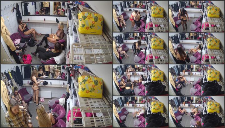 Spying on IP Camera a private striptease 78