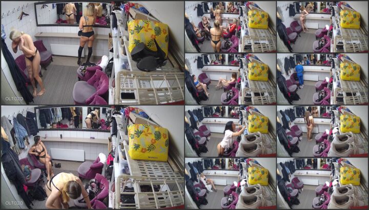 Spying on IP Camera a private striptease 90